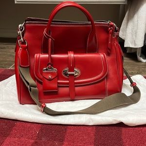 Dooney Bourke handbag/purse/crossbody